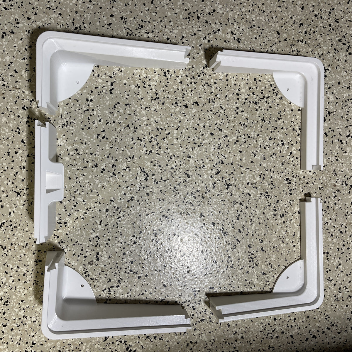 Flat High Performance Antenna Mount for Starlink - On-Road, Off-Road, Marine & Stationary Use